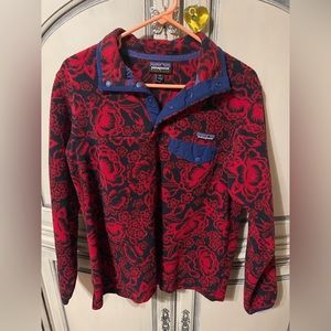 Women’s medium, red/blue, fleece pullover.